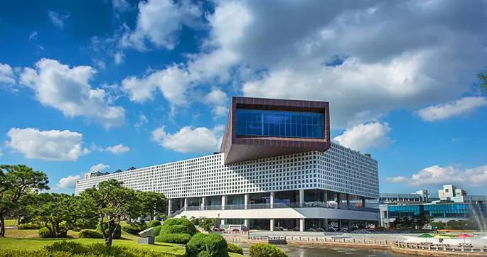 明知大学.png